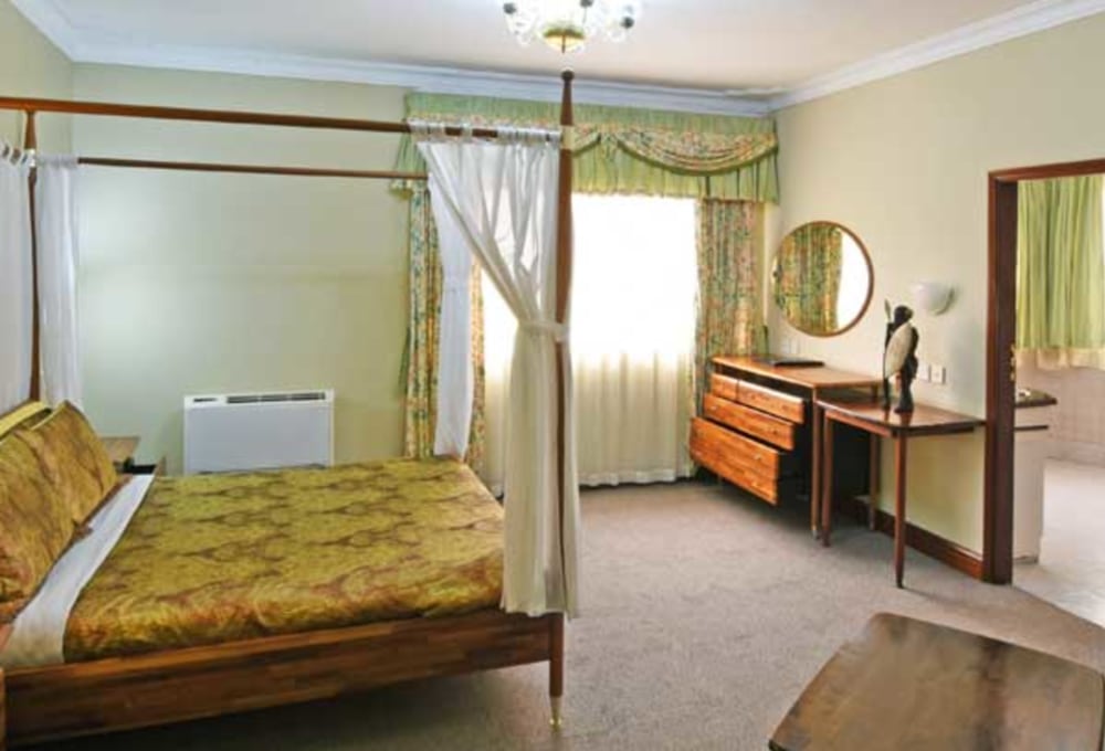 Imperial Botanical Beach Hotel